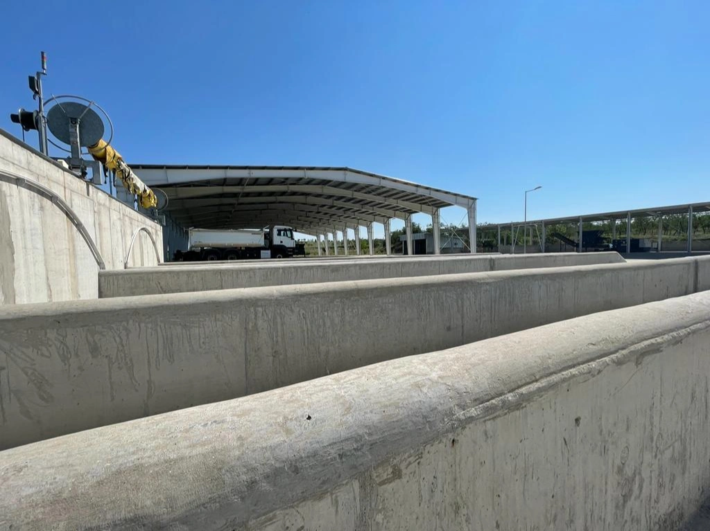 PROIECTARE SI EXECUTIE LUCRARI PENTRU CONSTRUIREA UNEI STATII DE TRANSFER DESEURI SI A UNEI STATII DE COMPOSTARE IN MUNICIPIUL CALAFAT, JUDETUL DOLJ